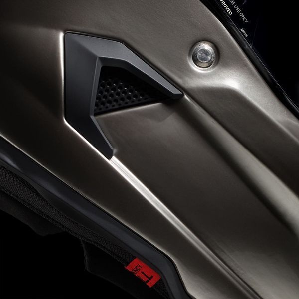 Шлем Ruroc ATLAS 4.0 Carbon Titanium 5456xctt фото